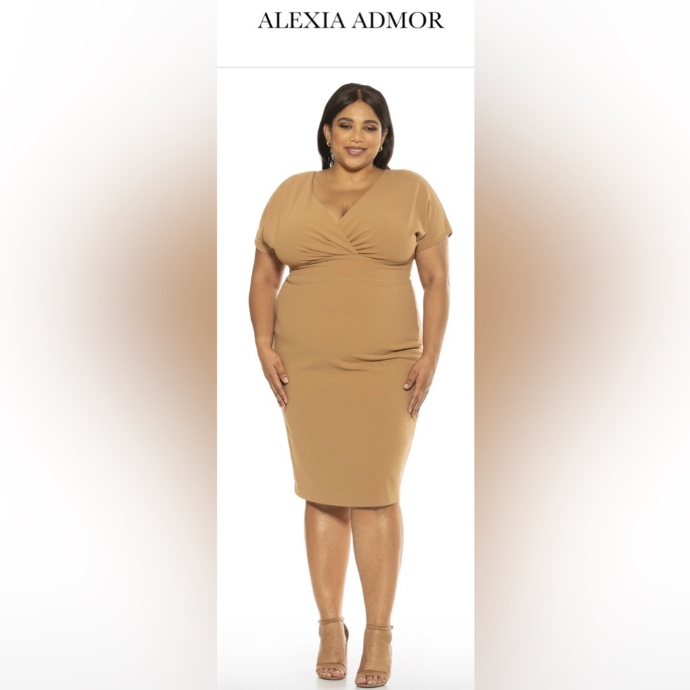 NWT- Alexia Admor Midi‎ Dress